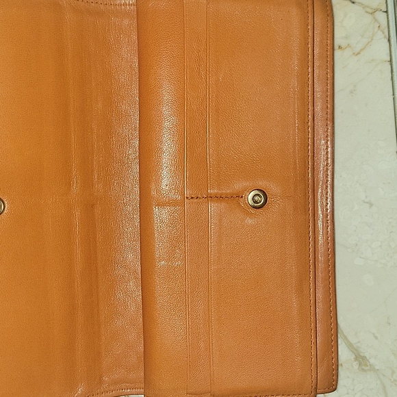 Vintage Bottega Veneta Wallet - Picture 5 of 8